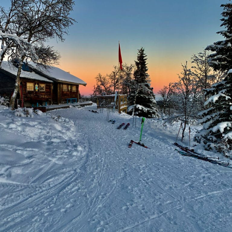 På topp – dinner with jessie sommarström in skiers hütte